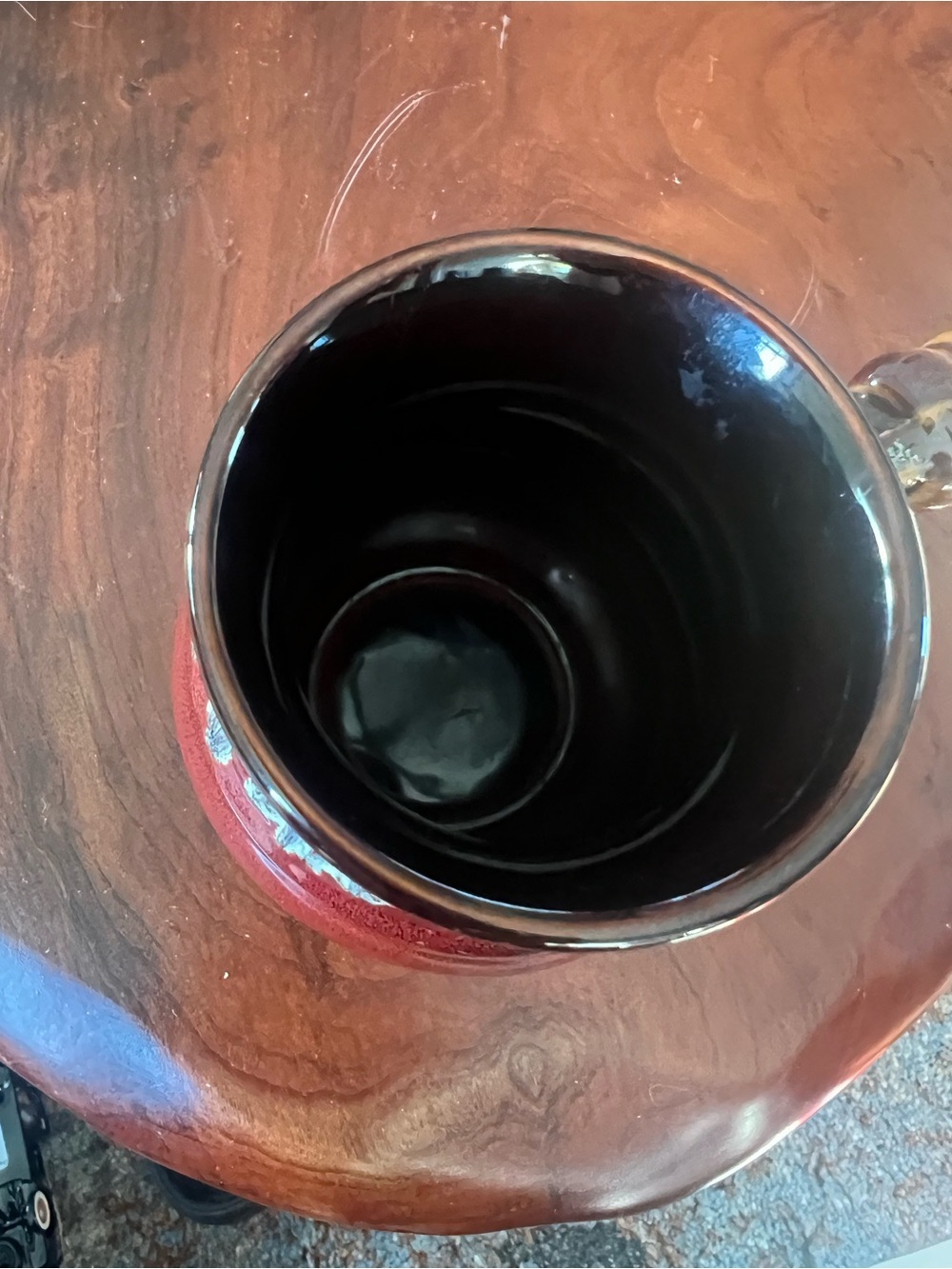 Glazed Red Ceramic Mug with Blue-Drip Accent and Twisted Handle - Picture 4 of 4